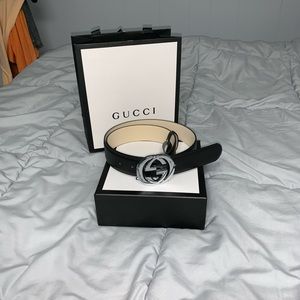 BEAUTIFUL! Black Gucci GG Belt!